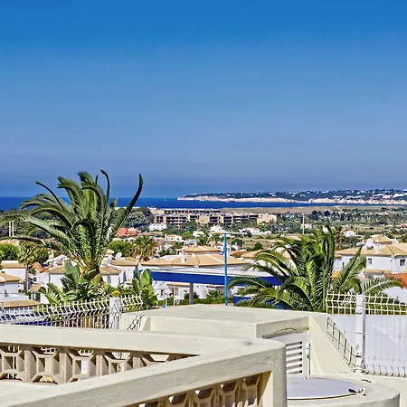 Parque Monte البوفيرا
