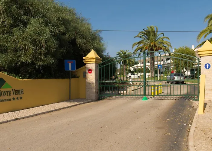 Parque Monte منتزه العطل